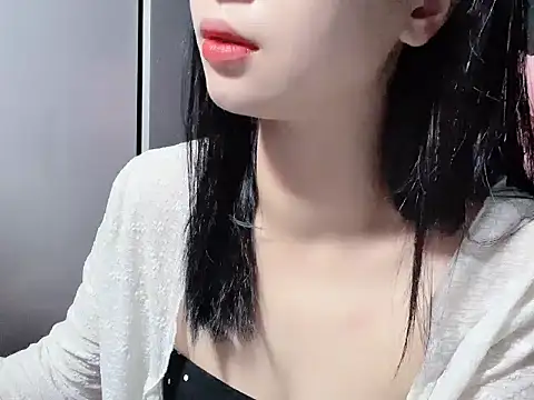 Hellen2999 online show from December 23, 2025, 2:22 am