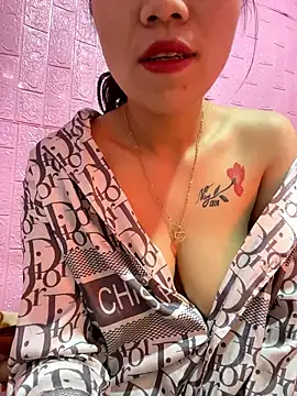 Snapshot of Baby-sexyy chatting on January 12, 2026, 2:29 am Baby-sexyy online show from January 12, 2026, 2:29 am