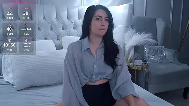 VelissaBowen online show from November 23, 2025, 7:40 am