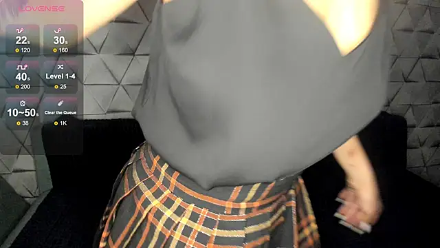  henTaigiRl  online show from November 29, 2025, 11:54 am