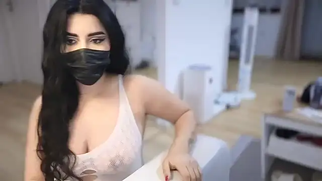 Snapshot of chikarima chatting on February 1, 2026, 12:53 am chikarima online show from February 1, 2026, 12:53 am