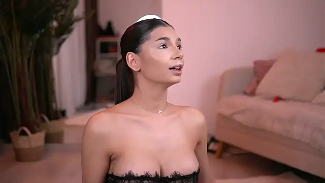 LuvCaprice online show from January 11, 2026, 4:14 pm