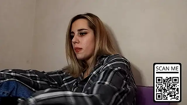 HotMusex online show from December 5, 2025, 12:26 pm