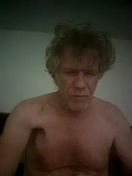 Snapshot of Hardwarelane67 chatting on May 6, 2026, 2:43 pm Hardwarelane67 online show from May 6, 2026, 2:43 pm