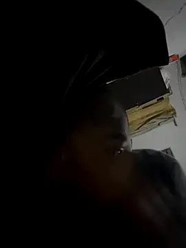 mrcougarfucker online show from November 18, 2025, 9:18 pm