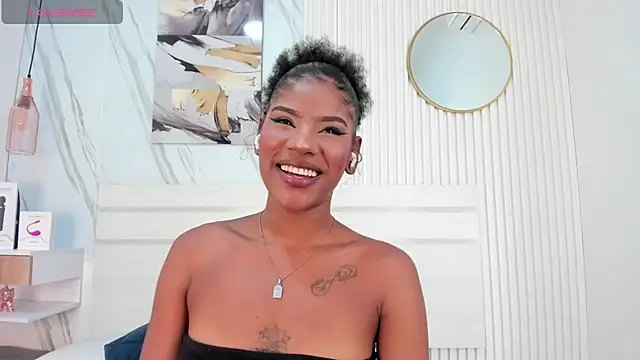 Afro Luna online show from November 21, 2025, 11:53 am