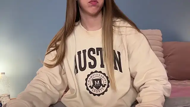 Martimartinaxx online show from January 13, 2026, 11:19 pm