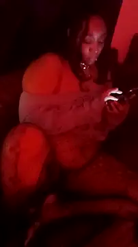 VenezuelaLuxeNoir online show from February 27, 2026, 11:59 pm