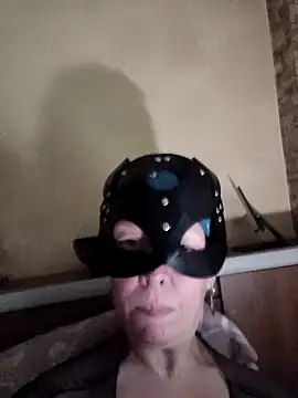 Snapshot of FARTSmilf chatting on November 19, 2025, 1:33 pm FARTSmilf online show from November 19, 2025, 1:33 pm