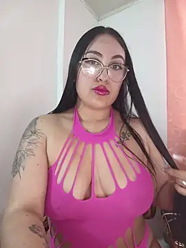 KatyVelvet07 online show from November 24, 2025, 9:04 pm