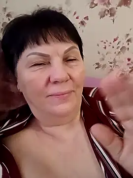 OliviaaSkyy online show from February 10, 2026, 5:28 am