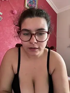 missseduction24 online show from March 5, 2026, 8:00 am