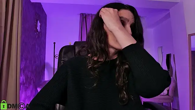 AnnaHarperX online show from March 10, 2026, 5:39 pm