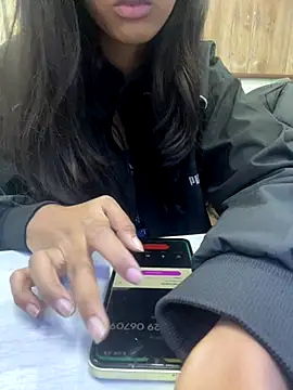 Neha 010 online show from November 25, 2025, 7:08 am