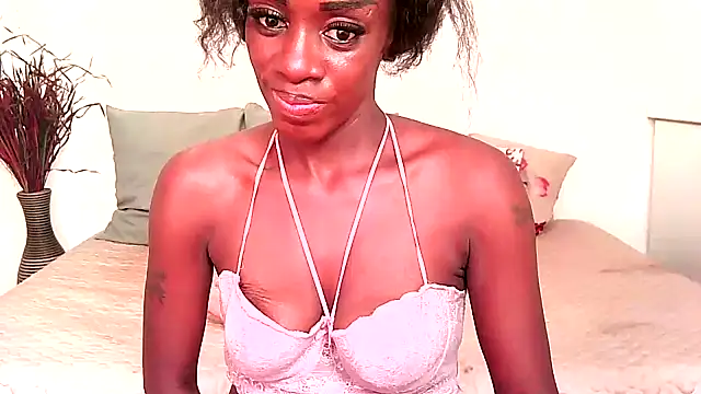 BrunetteNaomi8 online show from March 9, 2026, 12:09 pm