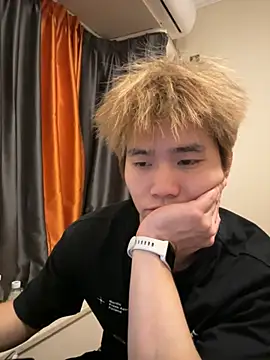 Snapshot of Juhone chatting on March 25, 2026, 5:12 pm Juhone online show from March 25, 2026, 5:12 pm