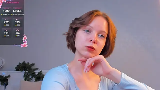 UmbraVelour online show from December 20, 2025, 1:47 pm