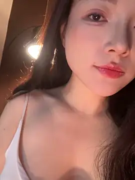 mammam520 online show from November 27, 2025, 2:56 am