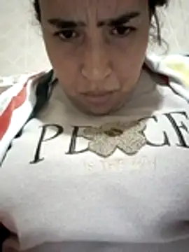 Hot sexyopra online show from November 28, 2025, 10:21 pm