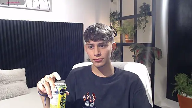 DraxBlade09 online show from March 11, 2026, 8:36 pm