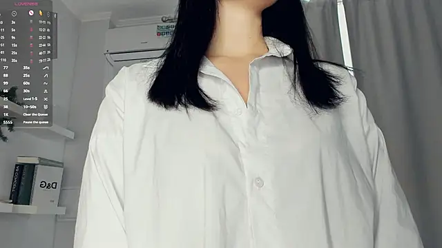 Snapshot of FeliciaKogen chatting on March 3, 2026, 7:15 am FeliciaKogen online show from March 3, 2026, 7:15 am