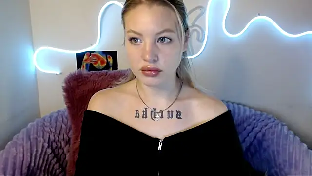 babyrose666 online show from November 19, 2025, 11:54 am