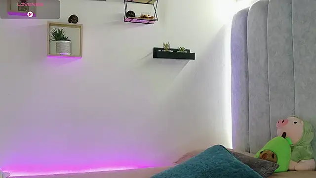  manumontoya online show from February 4, 2026, 4:46 pm