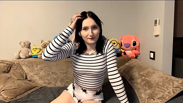 Nikaminion online show from November 26, 2025, 9:09 am