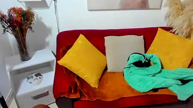 ebony cristal 1 online show from January 10, 2026, 2:29 am