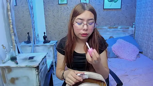 Isabela clk online show from January 8, 2026, 7:20 pm