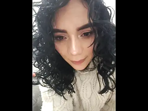 Emily conorr online show from December 2, 2025, 5:03 pm