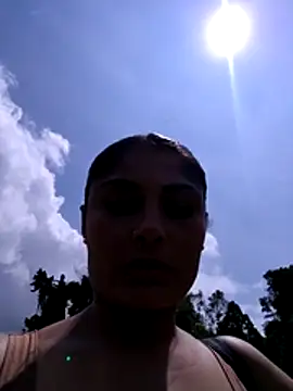 Laia torres1 online show from March 25, 2026, 3:33 pm