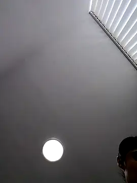 Laia torres1 online show from November 26, 2025, 11:54 am