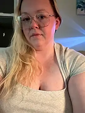 Snapshot of Kennaknox chatting on February 14, 2026, 1:17 am Kennaknox online show from February 14, 2026, 1:17 am