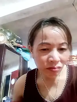 Stella-456 online show from May 10, 2026, 4:09 pm