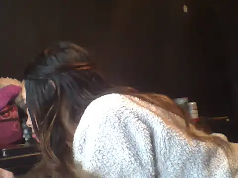 MilaFernandez online show from November 28, 2025, 3:28 am