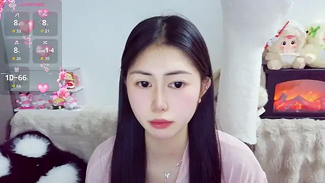 Snapshot of TuTu-077 chatting on May 7, 2026, 1:58 pm TuTu-077 online show from May 7, 2026, 1:58 pm