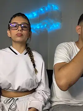 Sharlotte Davin online show from November 28, 2025, 1:17 am