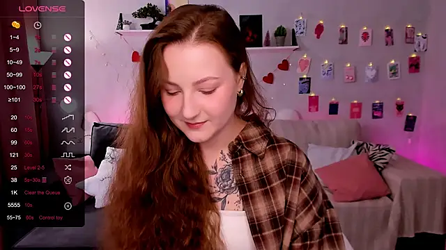 velvet cherry  online show from March 20, 2026, 8:48 am