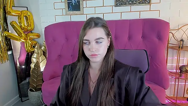 OlgaBanks online show from November 19, 2025, 10:59 am