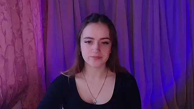 Illa May online show from January 16, 2026, 6:39 am