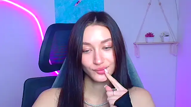 Stella XO online show from March 2, 2026, 7:26 am