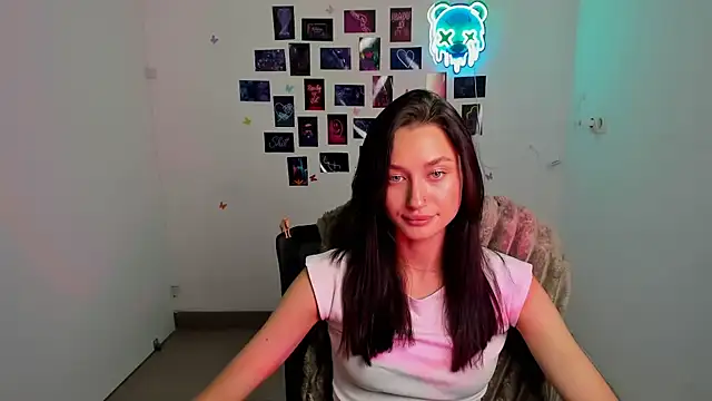 Snapshot of Stella_XO chatting on July 7, 2026, 6:47 am Stella XO online show from July 7, 2026, 6:47 am