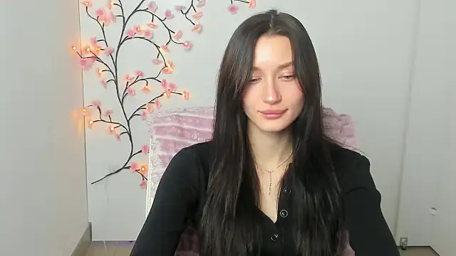 Stella XO online show from March 23, 2026, 6:24 am