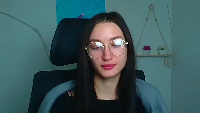 Stella XO online show from February 19, 2026, 6:32 am