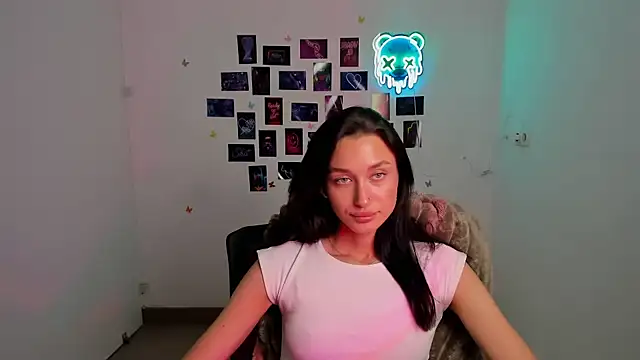 Snapshot of Stella_XO chatting on July 7, 2026, 8:40 am Stella XO online show from July 7, 2026, 8:40 am