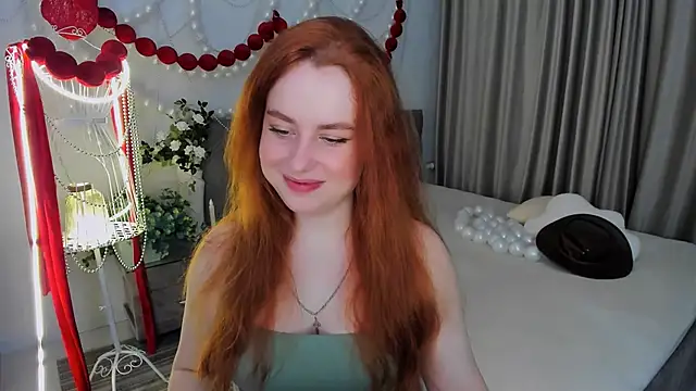 AirySilhouette online show from March 31, 2026, 4:09 pm