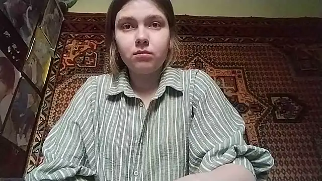 KikiBang online show from February 27, 2026, 9:09 am