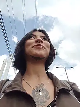 Zoe addiction online show from December 17, 2025, 5:29 pm