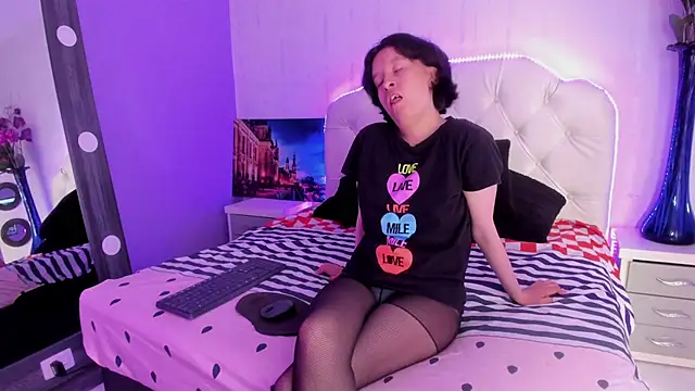 CoralAndOcean  online show from November 26, 2025, 1:00 pm